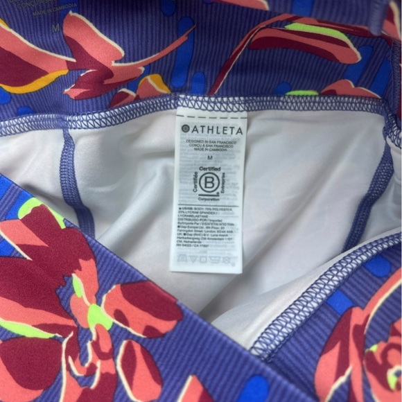 Athleta Vibrant Floral Activewear Set - Picture 6 of 8
